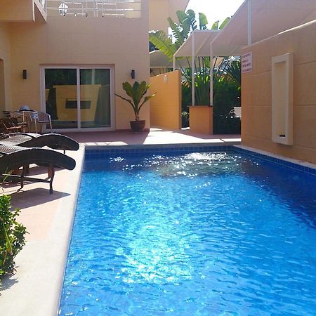 Gp Rooms Pool Guesthouse Pattaya Bagian luar foto