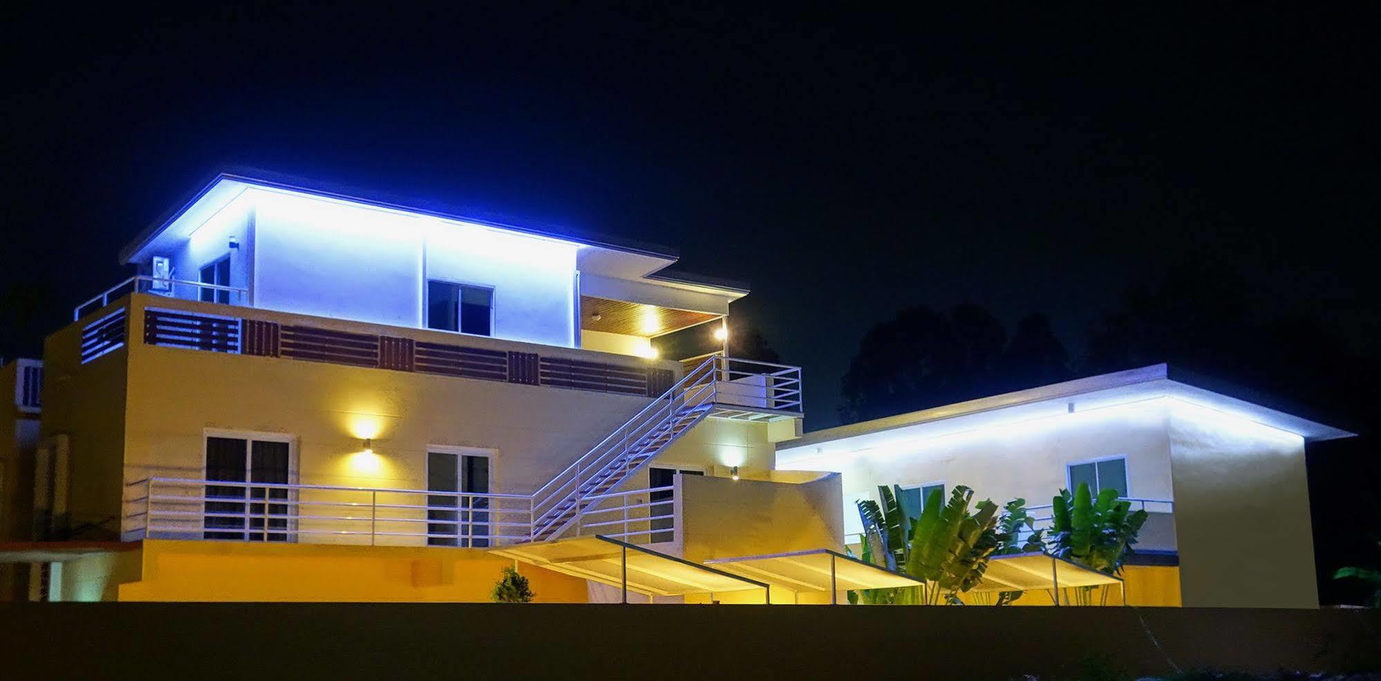 Gp Rooms Pool Guesthouse Pattaya Bagian luar foto